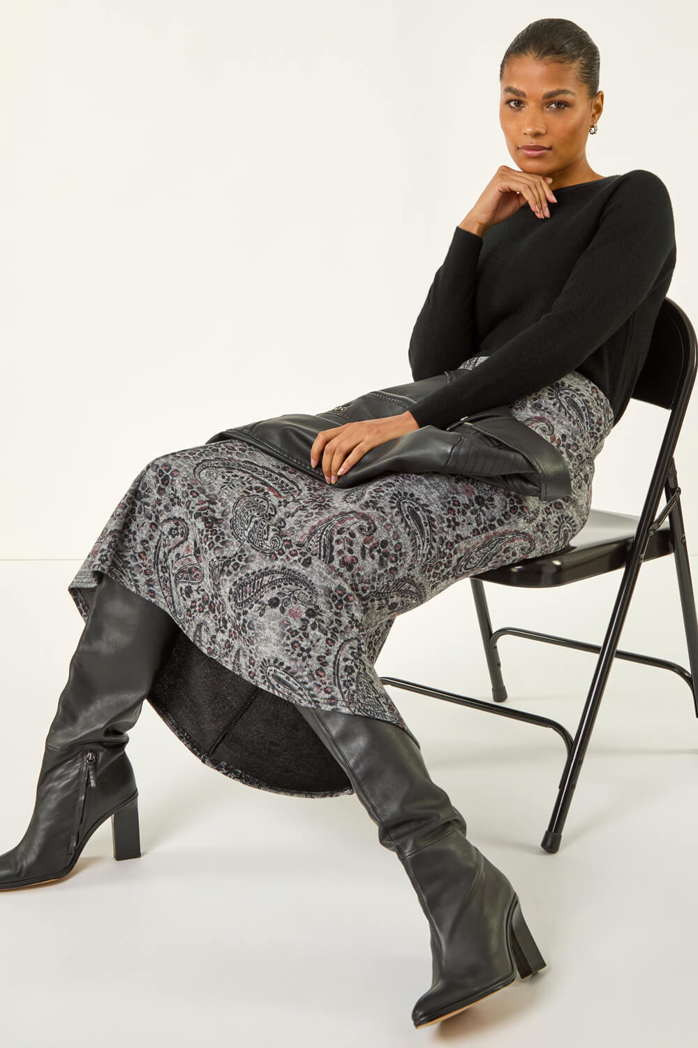 Grey Paisley Print Stretch Midi Skirt, Image 4 of 5