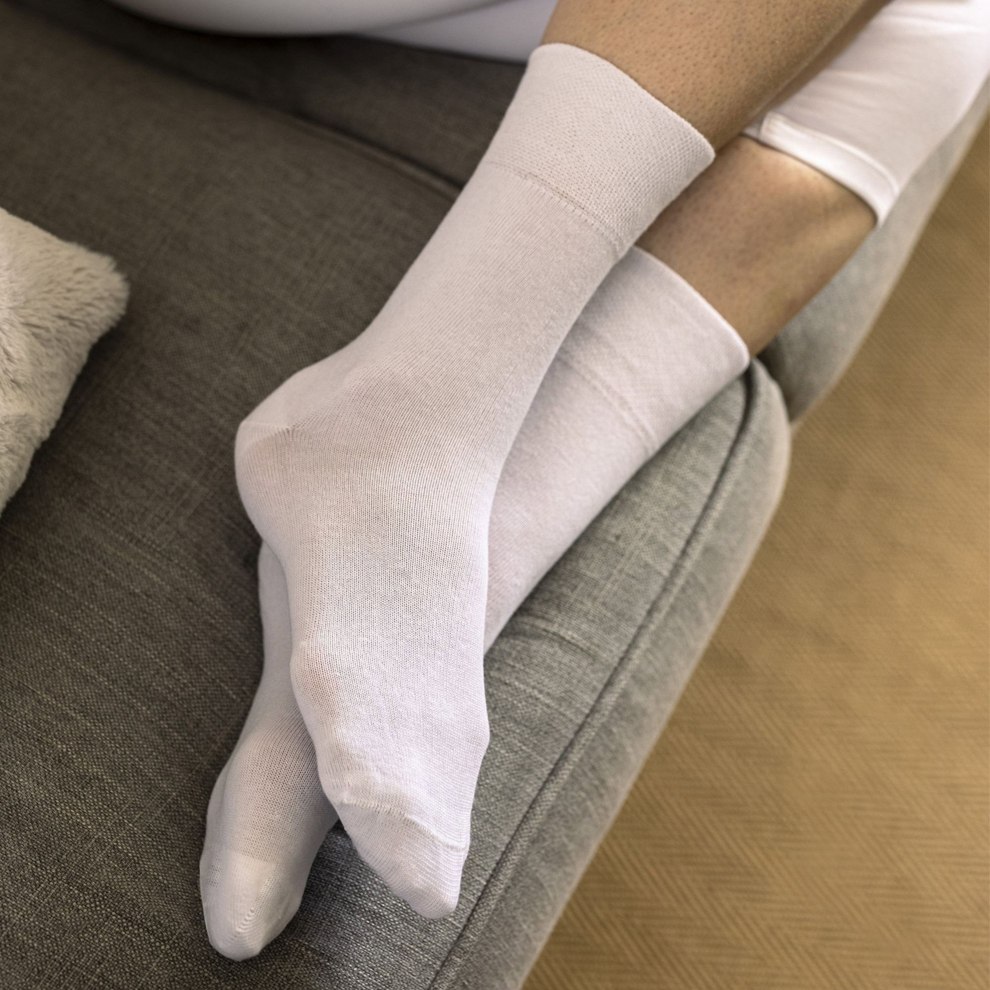 Brown 6 Pack Non Elastic Diabetic Socks, Image 3 of 5