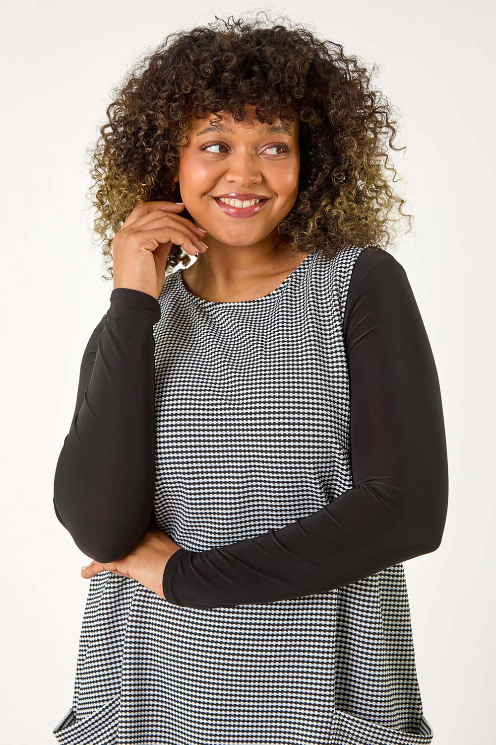 Black Curve Checkered Stretch Pocket Dress, Image 5 of 5