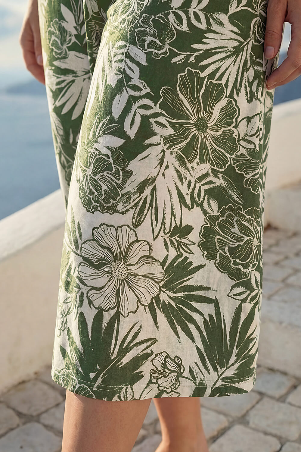 Green Curve Floral Print Culottes , Image 5 of 4