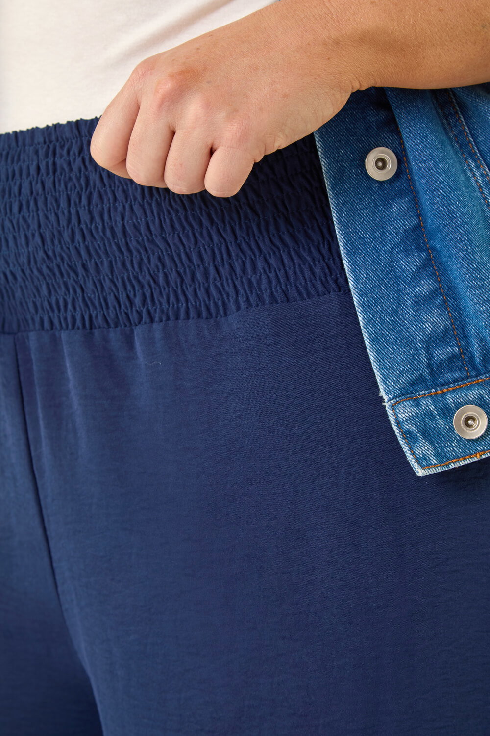  Curve Shirred Wide Leg Trouser , Image 6 of 5