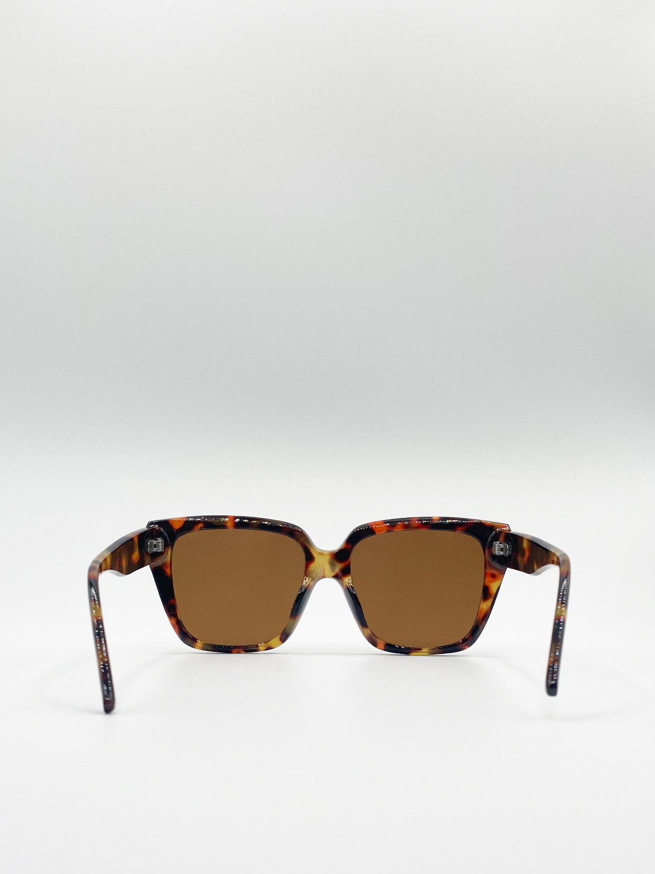 Brown Tortoiseshell Oversized Cat Eye Sunglasses, Image 7 of 7