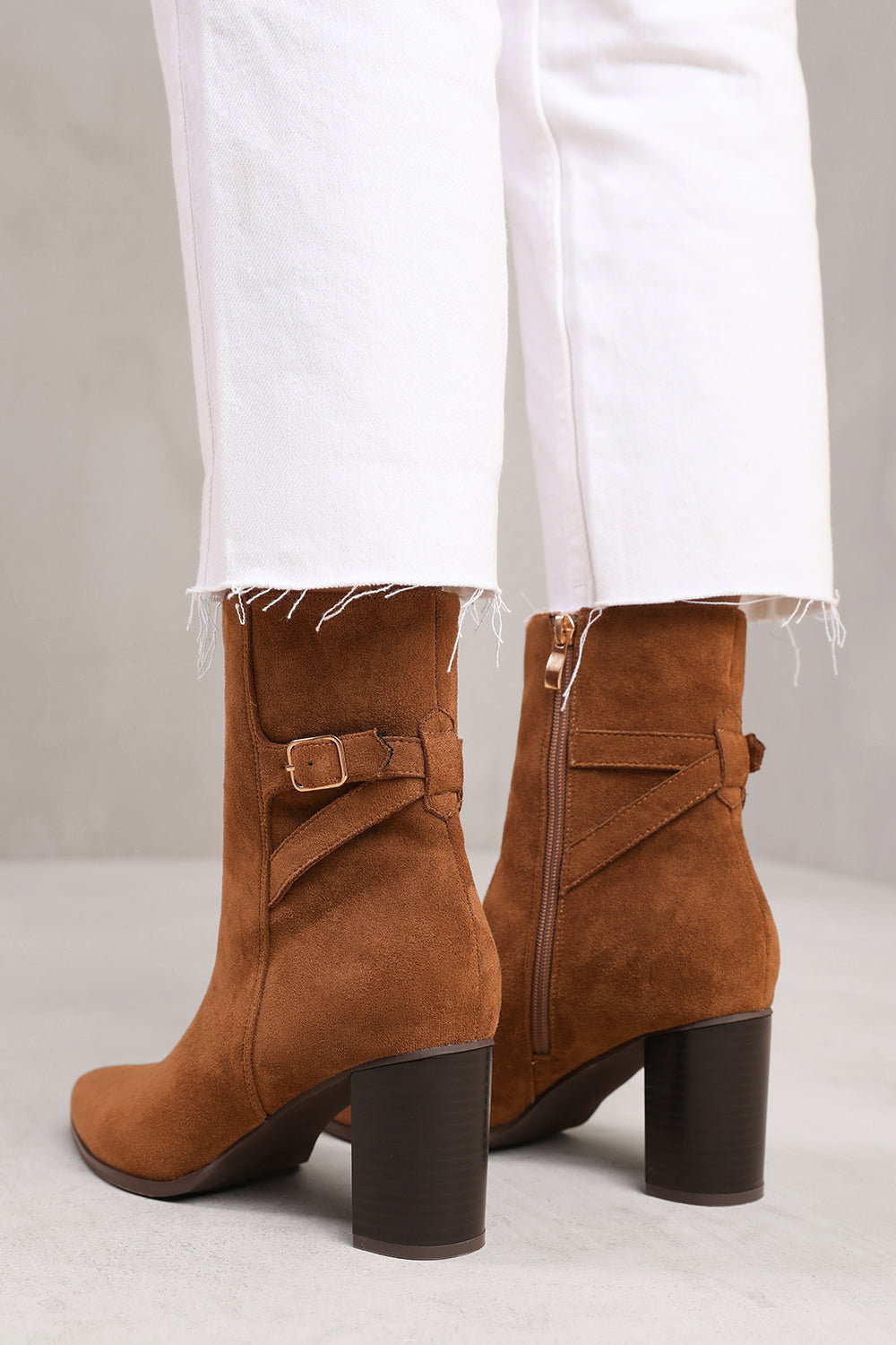 Beige 'North' Wide Fit Block Heel Boot, Image 4 of 4