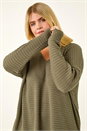 Sage Curve Textured V-Neck Stretch Top, Image 4 of 5