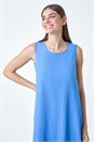 Light Blue Textured Stretch Sleeveless Midi Dress, Image 4 of 5