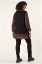 Black Curve Contrast Stretch Top, Image 3 of 5