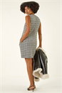 Black Houndstooth Keyhole Pinafore Dress, Image 4 of 5