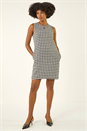 Black Houndstooth Keyhole Pinafore Dress, Image 3 of 5