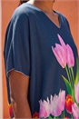 Navy  Tulip Motif V-Neck Stretch Top, Image 4 of 4
