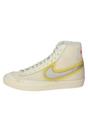 White Nike Blazer Mid VNTG 77 Womens Trainers, Image 1 of 6
