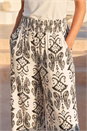 White Petite Print Shirred Cropped Trouser, Image 4 of 4