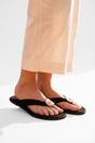 Black Thea Womens Gold Trim Thong Flat Sandals, Image 2 of 8